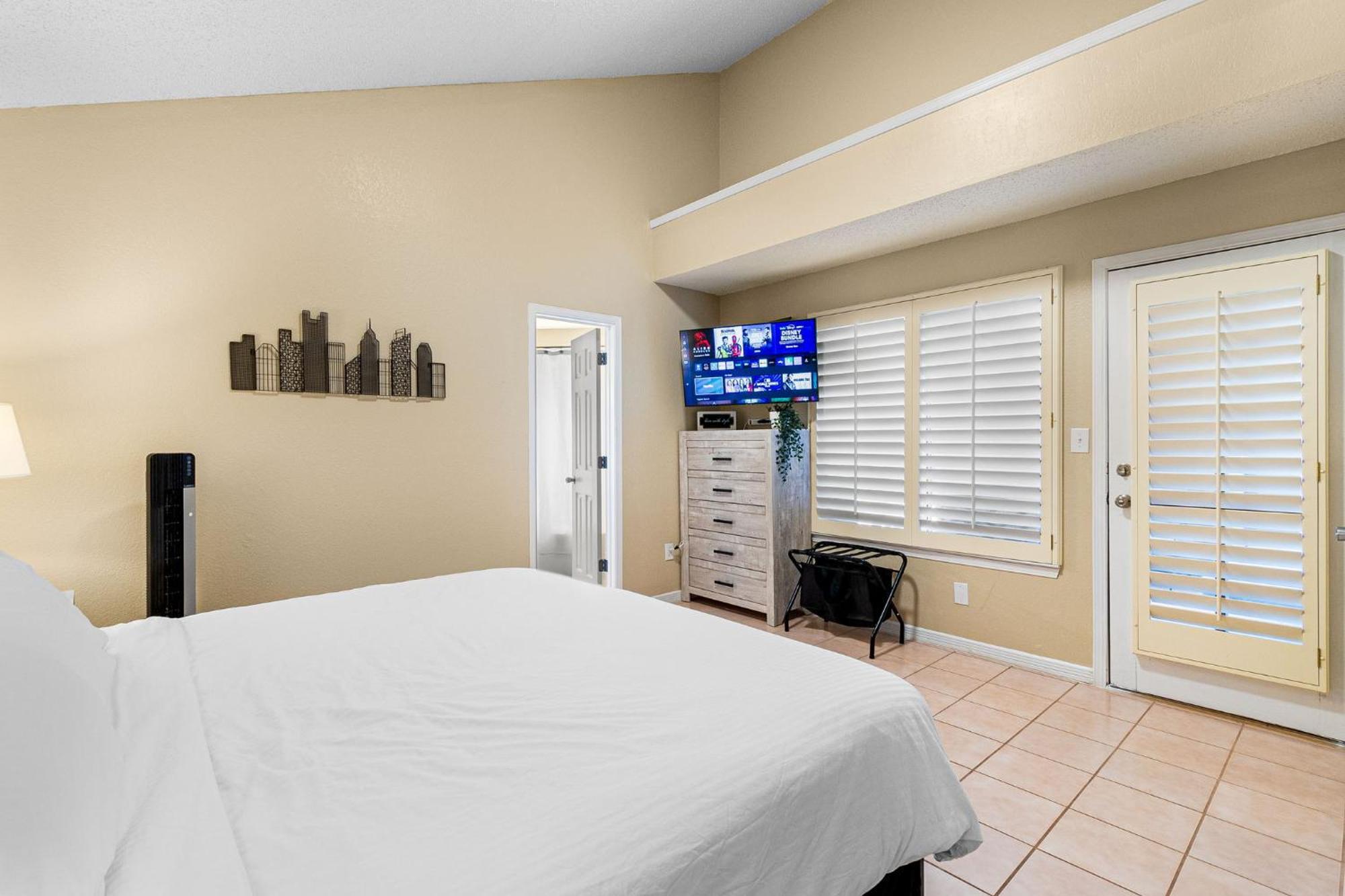 Peaceful West: 4Br Dusk Haven Villa El Paso Buitenkant foto